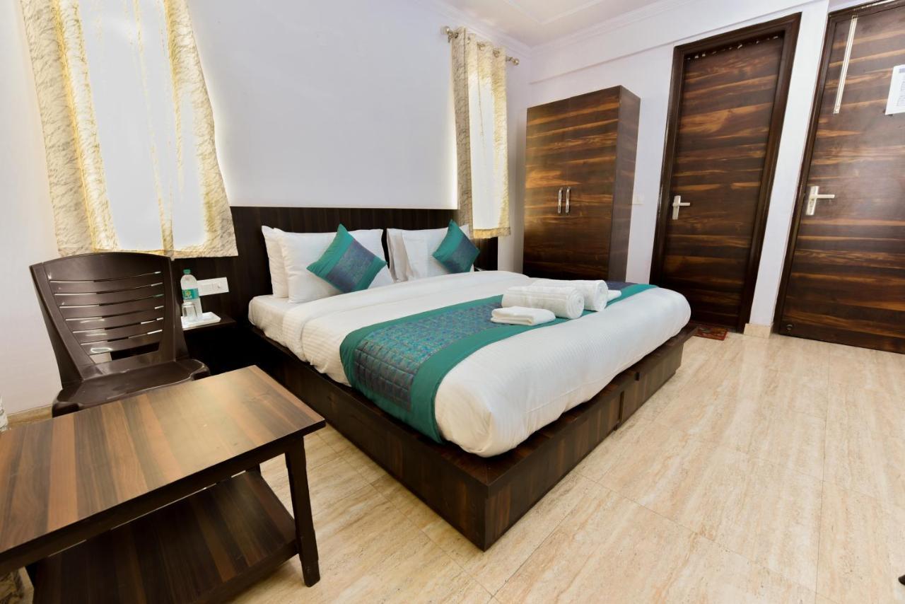 Hotel Luxury Collection Gurgaon Esterno foto