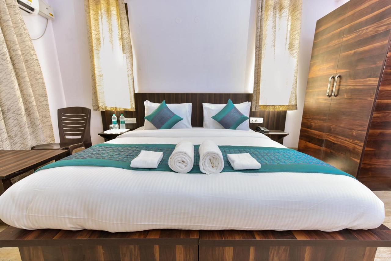 Hotel Luxury Collection Gurgaon Esterno foto
