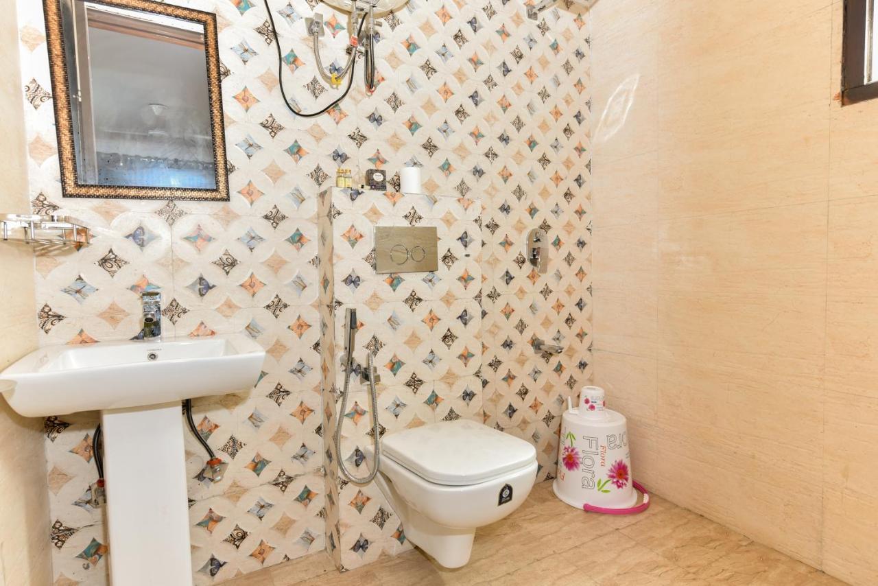 Hotel Luxury Collection Gurgaon Esterno foto